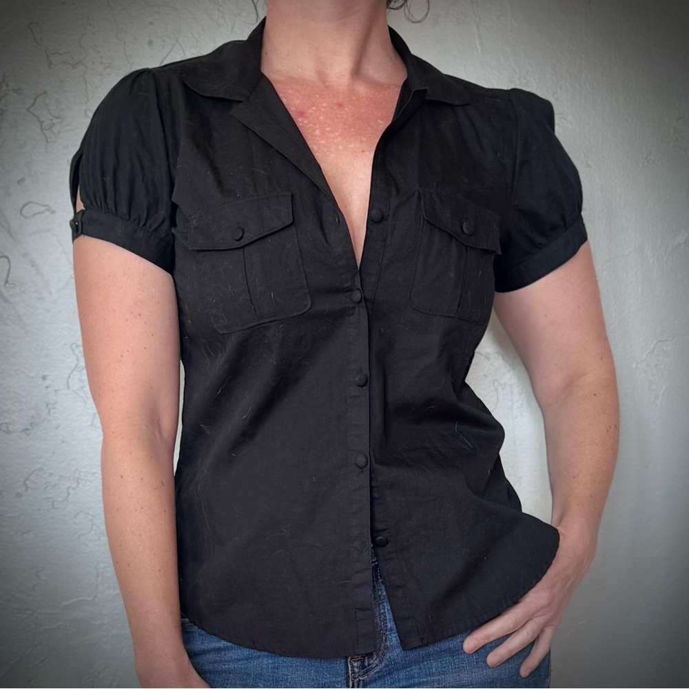 Xhilaration Classic Black Women's Button-Up Short Sleeve Top w/Peasant Sleeve